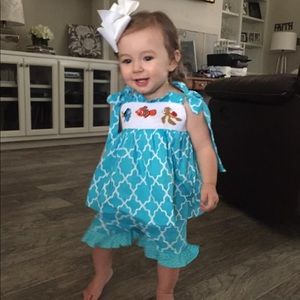Smocked Disney Finding Nemo Dory 12m 2 pc Set
